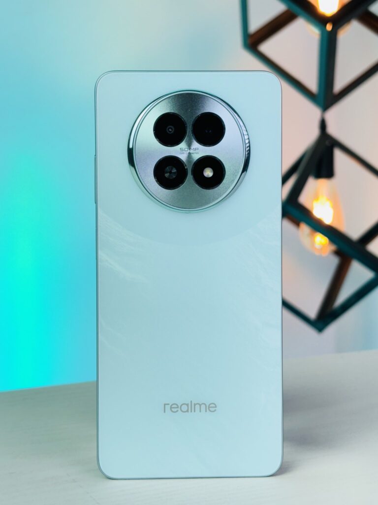 realme 13